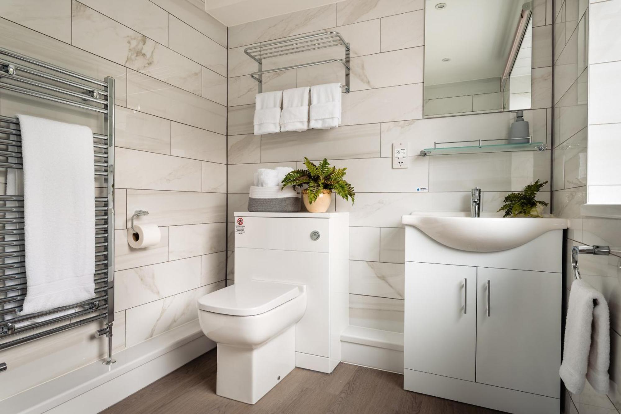 Chung cư 50 m² 2 phòng ngủ, 2 phòng tắm riêng ở Paignton Ngoại thất bức ảnh